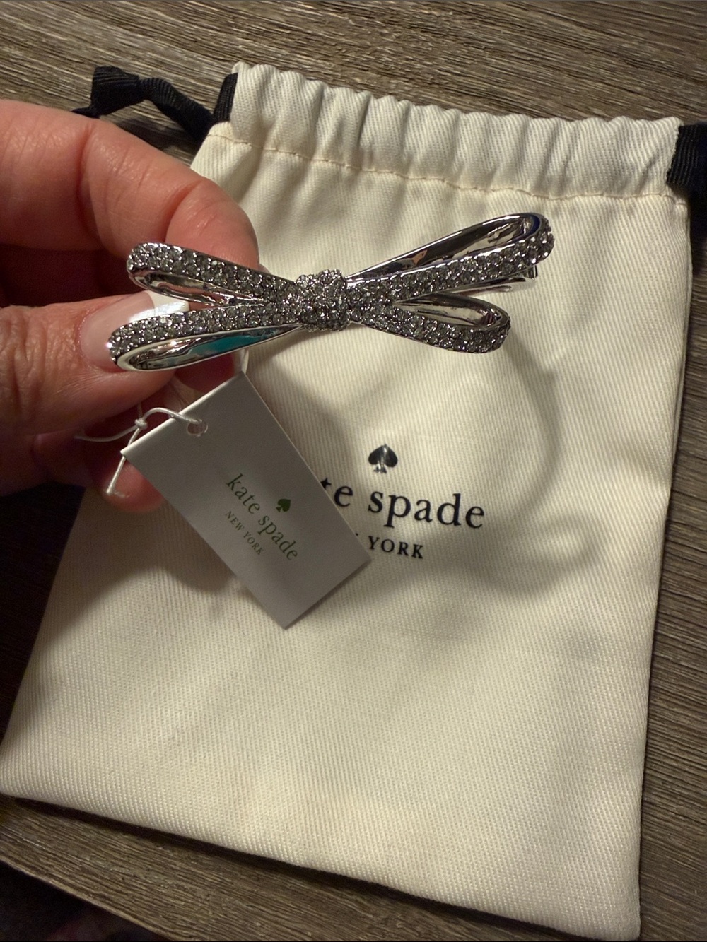 NWT kate spade silver crystal bow bracelet - Picture 2 of 5
